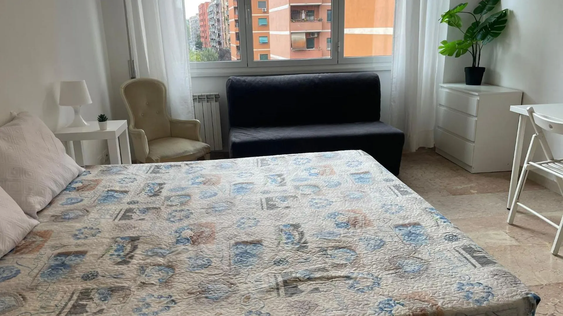 Group Apartment Roma